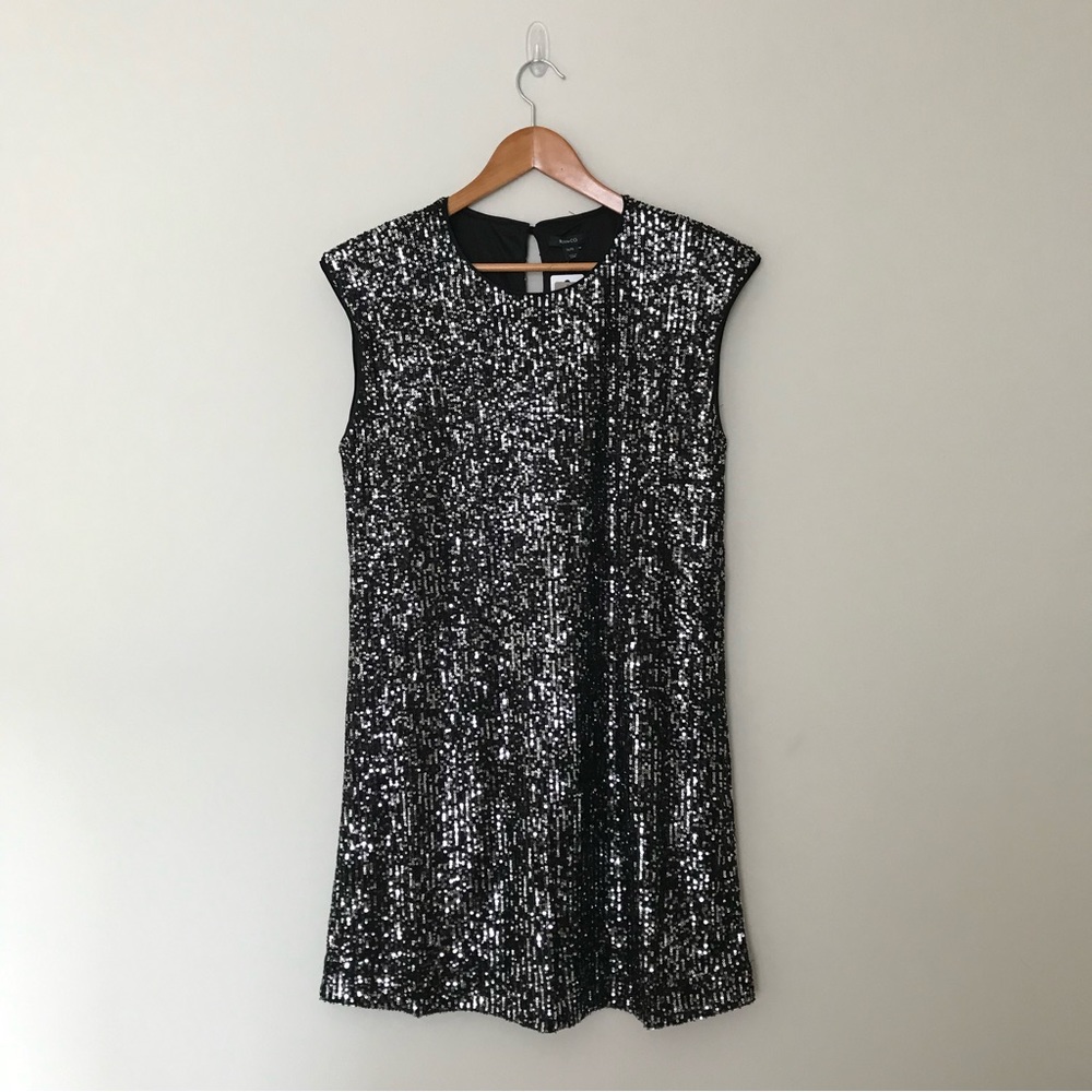 Sleeveless Sequin Crew Neck Shift Dress